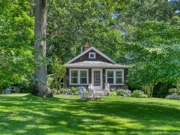 4075 Pequash Avenue, Cutchogue, NY 11935