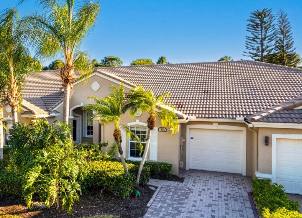 331 NW Broken Oak Trail, Jensen Beach, FL 34957 Photo