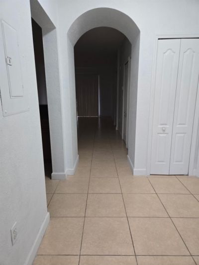 7060 NW 177th Street, Unit 103, Hialeah, FL 33015 Photo