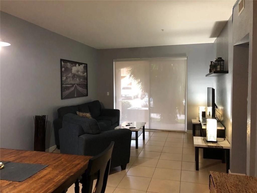 7060 NW 177th Street, Unit 103, Hialeah, FL 33015 Photo