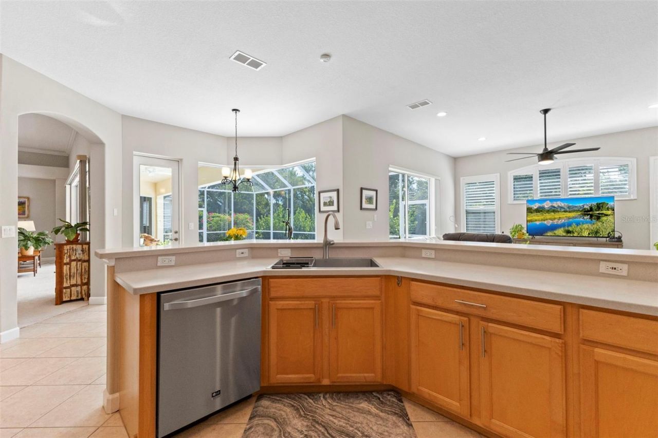 6840 Coyote Ridge Court, Bradenton, FL 34201 Photo