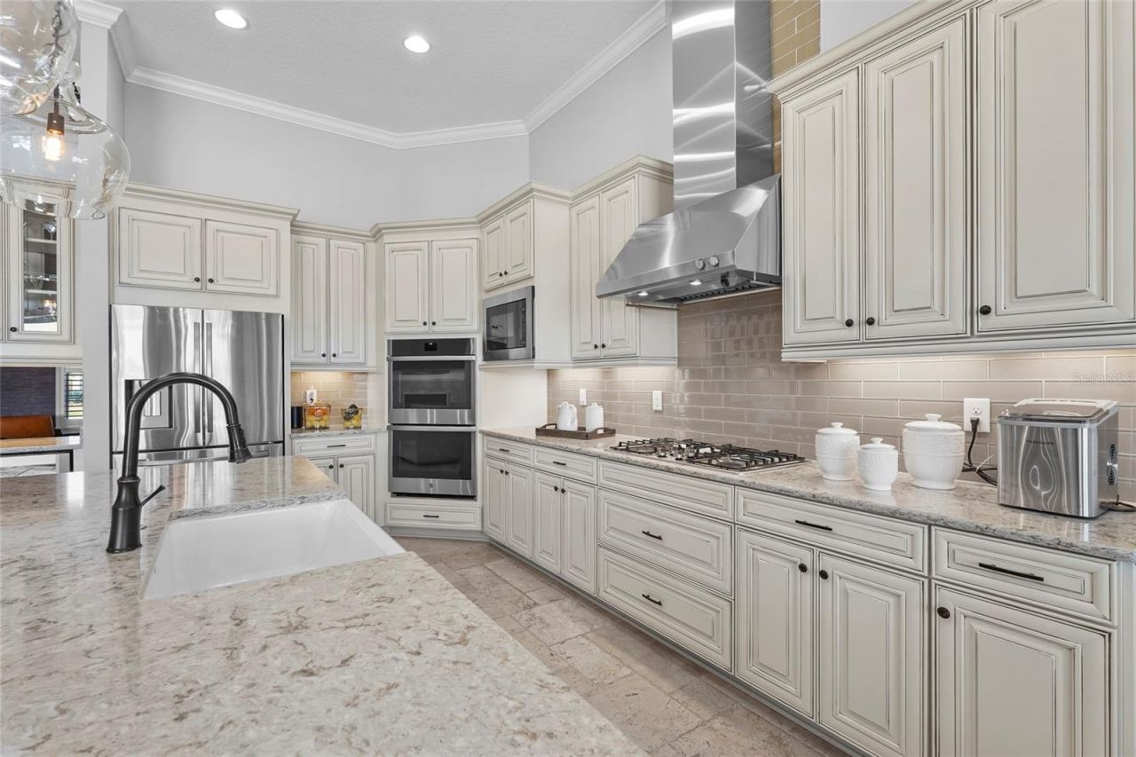 5349 Brookgrove Drive, Sarasota, FL 34238 Photo