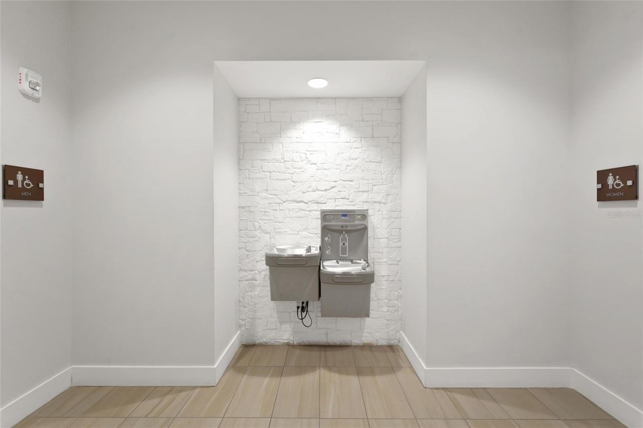 5349 Brookgrove Drive, Sarasota, FL 34238 Photo