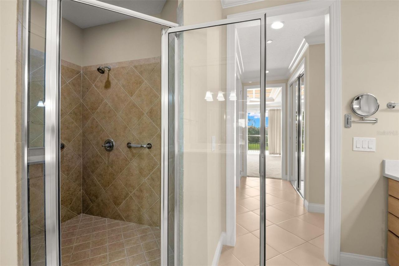 8 Academy Way S, Unit 123, Saint Petersburg, FL 33711 Photo