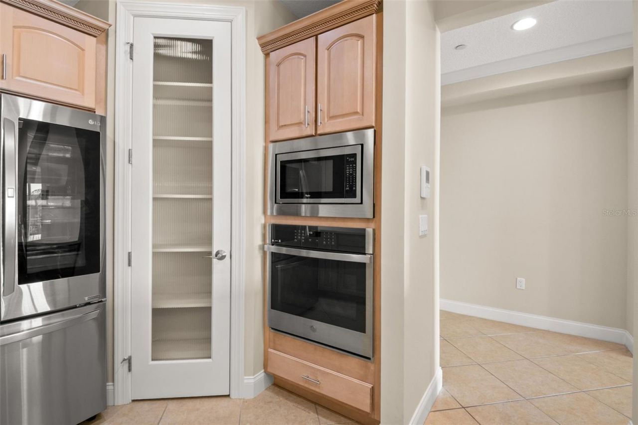 8 Academy Way S, Unit 123, Saint Petersburg, FL 33711 Photo