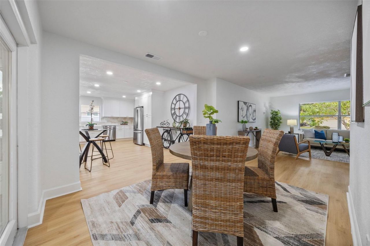 4311 Narvarez Way S, Saint Petersburg, FL 33712 Photo