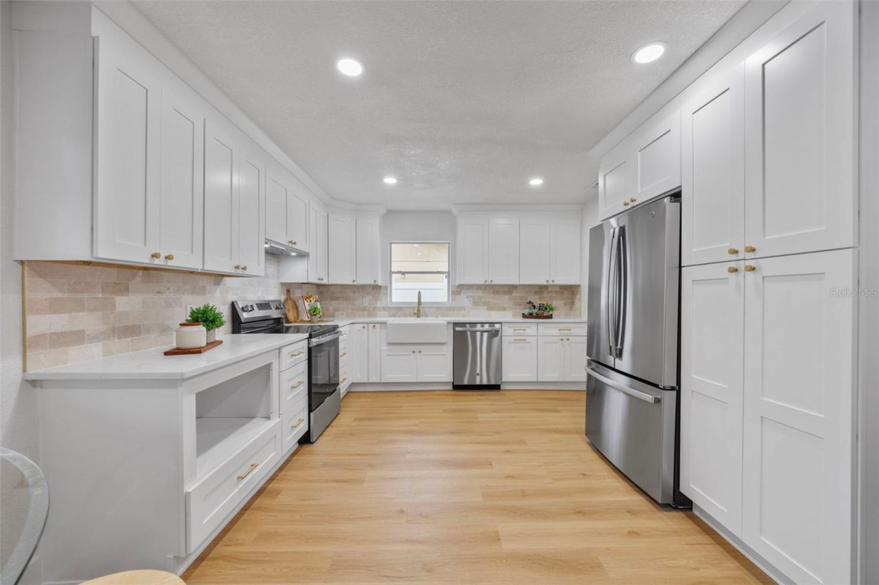 4311 Narvarez Way S, Saint Petersburg, FL 33712 Photo