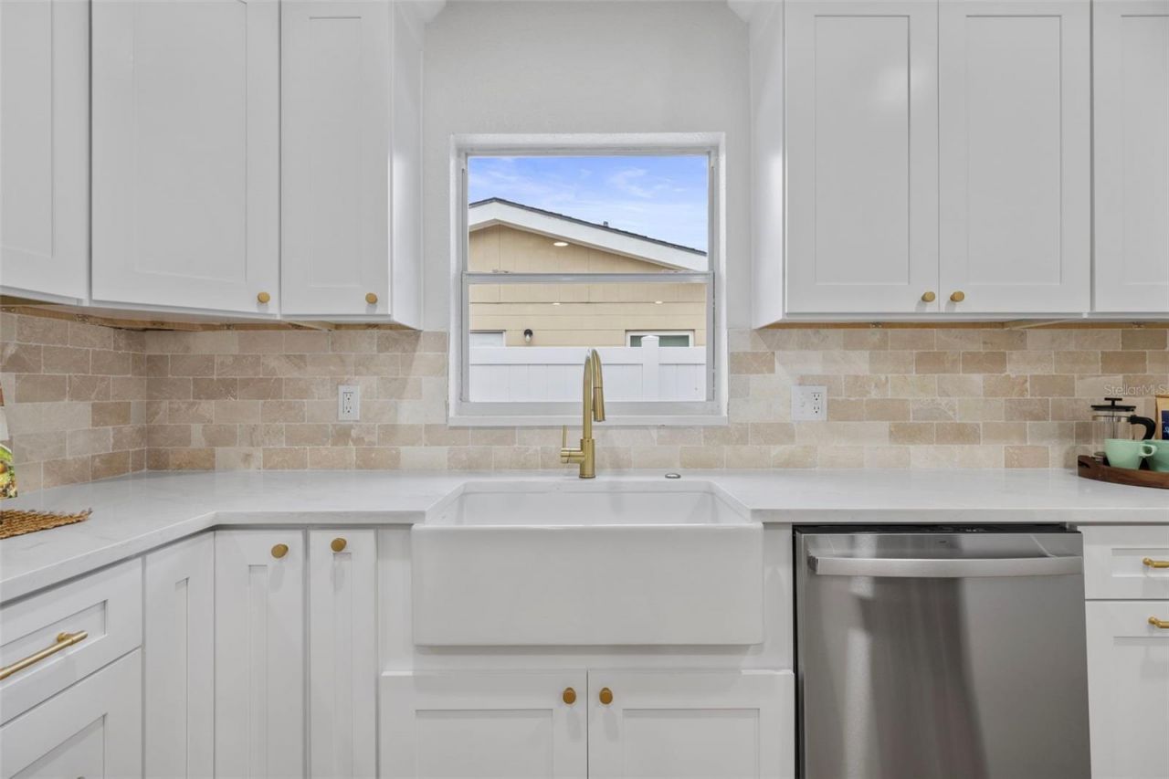 4311 Narvarez Way S, Saint Petersburg, FL 33712 Photo