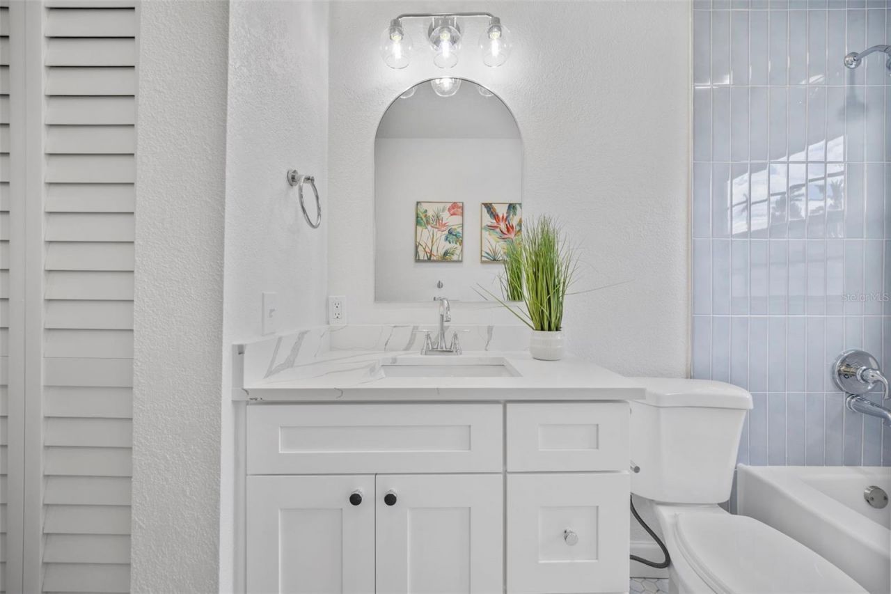 4311 Narvarez Way S, Saint Petersburg, FL 33712 Photo