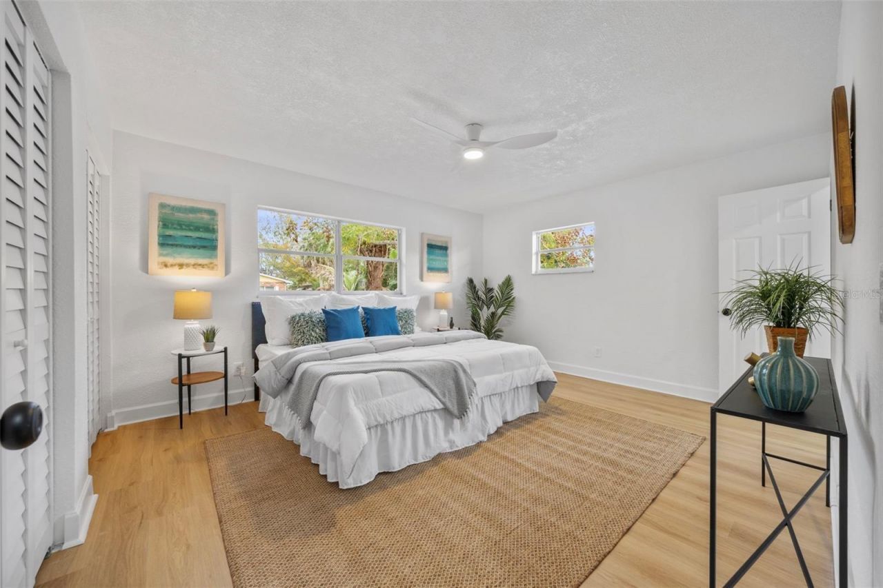 4311 Narvarez Way S, Saint Petersburg, FL 33712 Photo