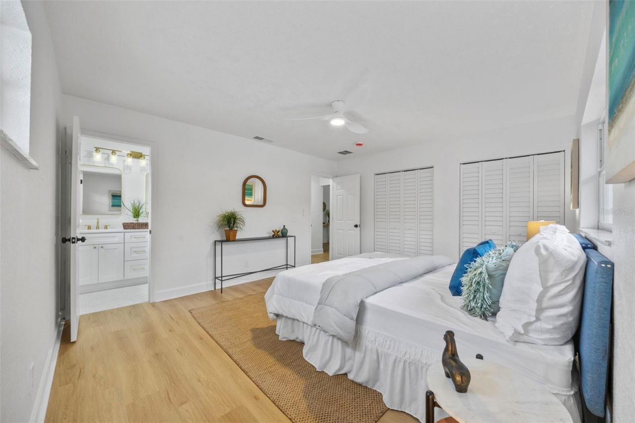 4311 Narvarez Way S, Saint Petersburg, FL 33712 Photo