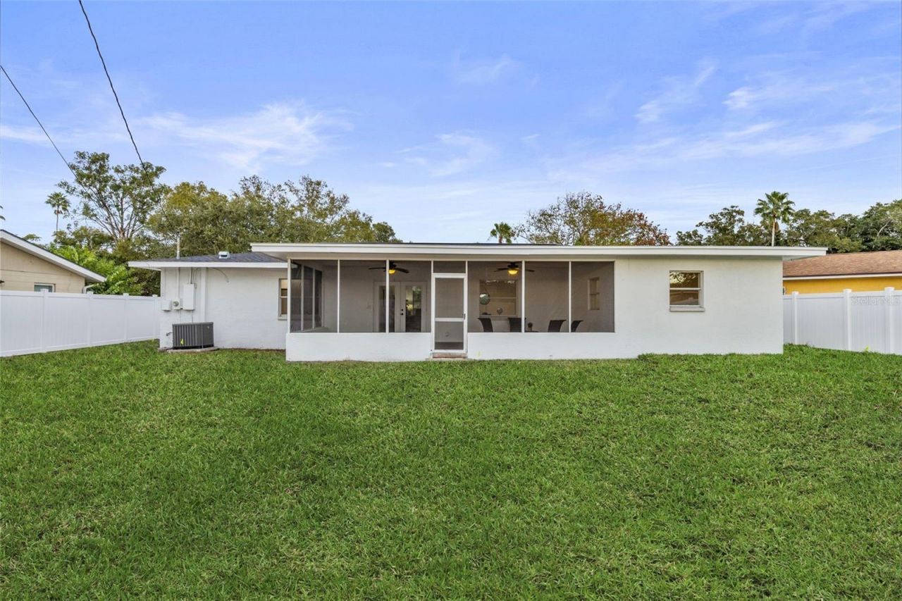 4311 Narvarez Way S, Saint Petersburg, FL 33712 Photo