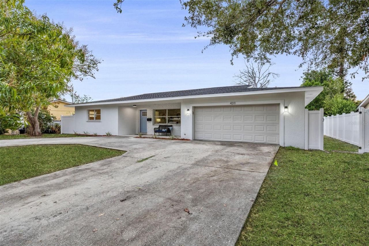 4311 Narvarez Way S, Saint Petersburg, FL 33712 Photo