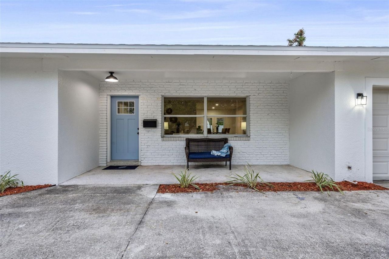 4311 Narvarez Way S, Saint Petersburg, FL 33712 Photo