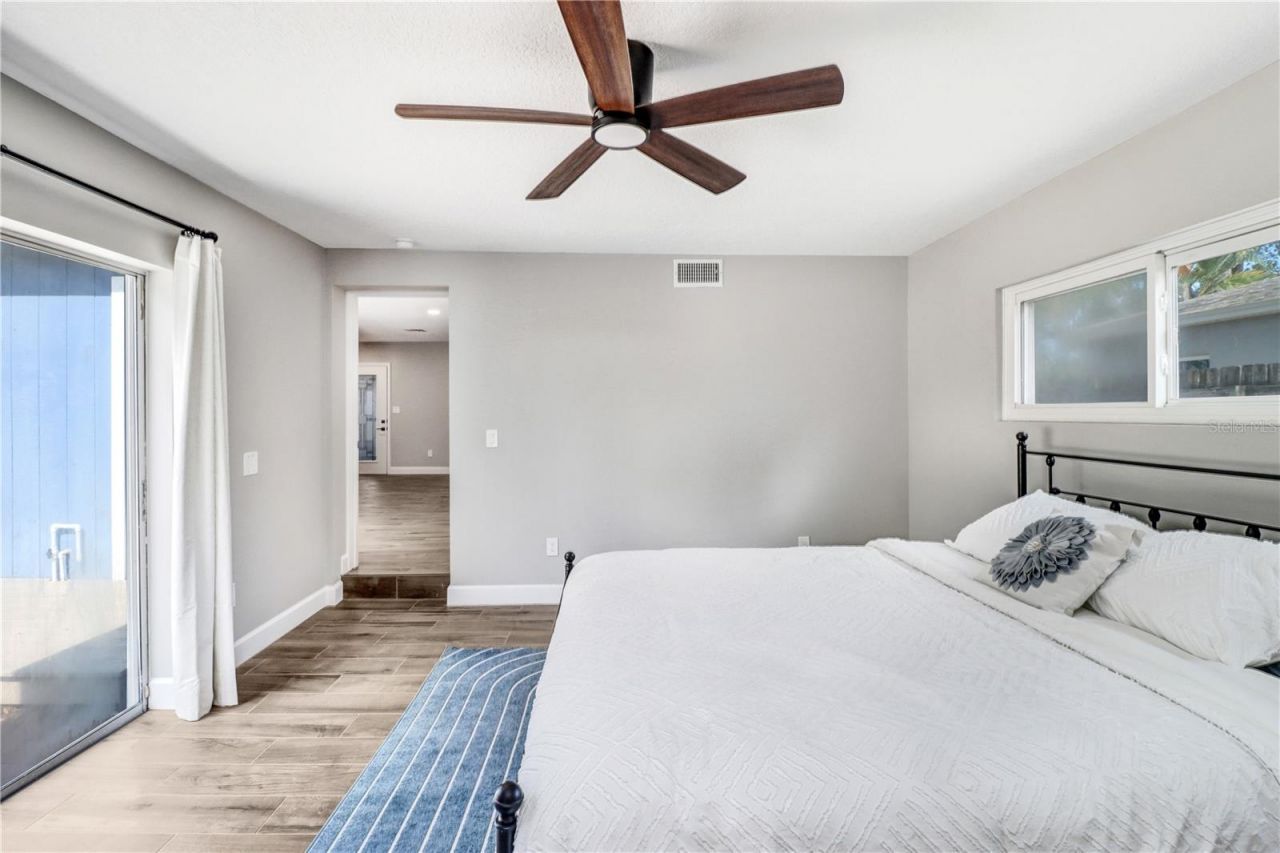 4018 S West Shore Boulevard, Tampa, FL 33611 Photo