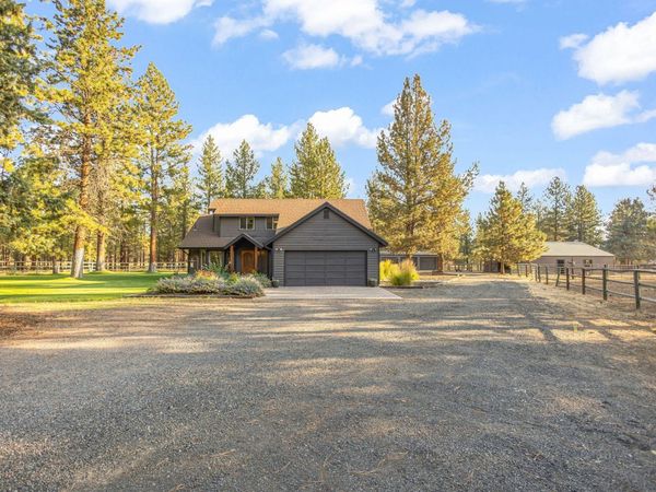 15624 National Forest Lane, Sisters, OR 97759