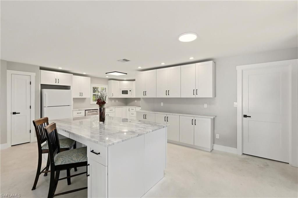 74 Aqua Ln, North Fort Myers, FL 33903 Photo