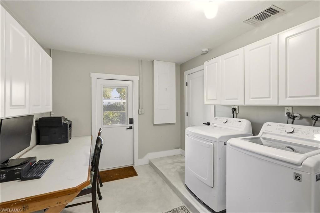 74 Aqua Ln, North Fort Myers, FL 33903 Photo
