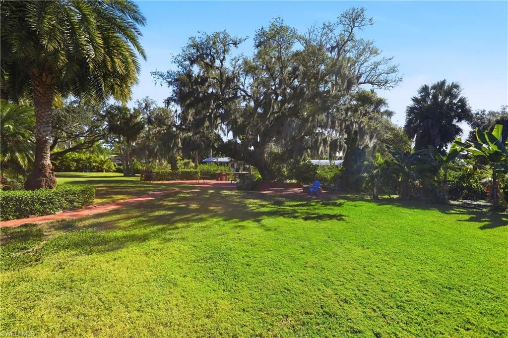 74 Aqua Ln, North Fort Myers, FL 33903 Photo