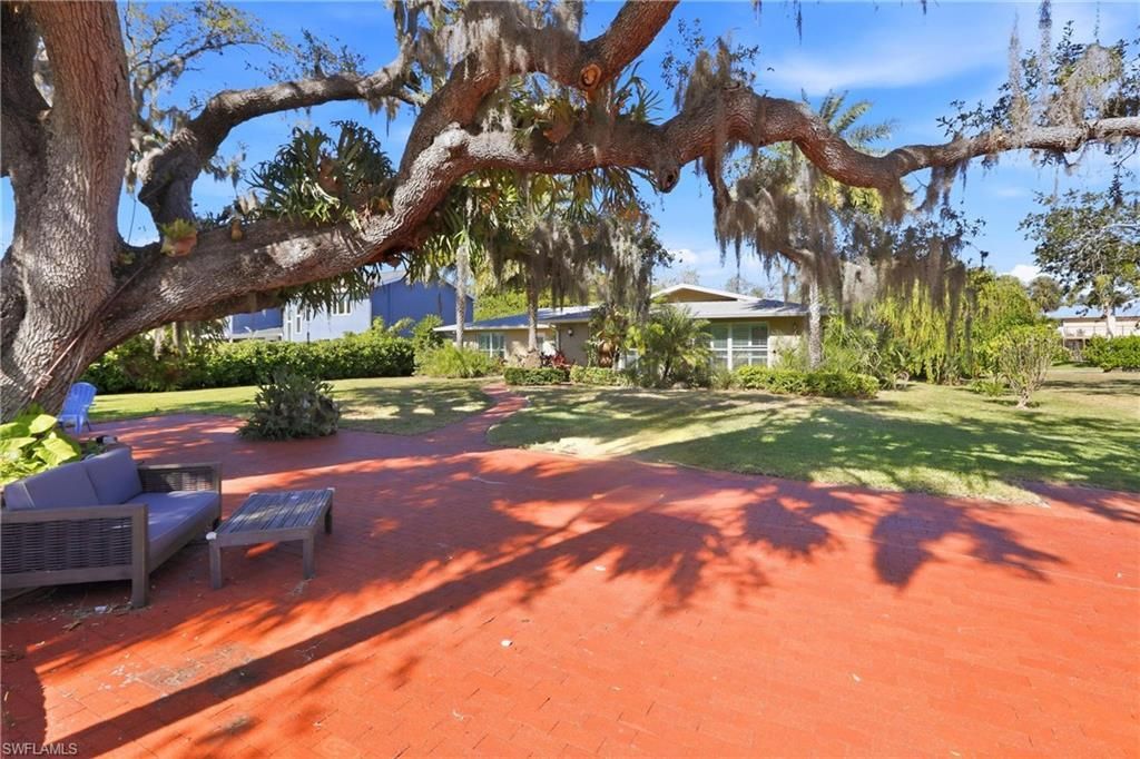 74 Aqua Ln, North Fort Myers, FL 33903 Photo