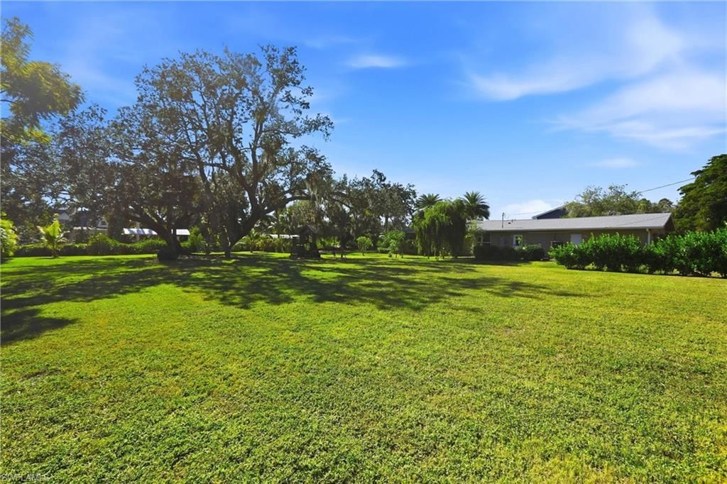 74 Aqua Ln, North Fort Myers, FL 33903 Photo