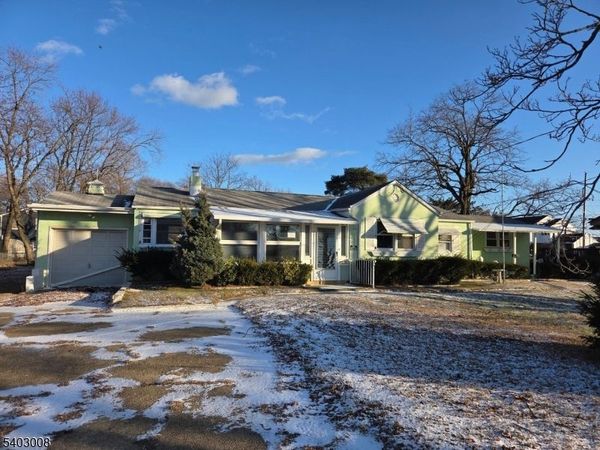 414 Main St, Keansburg, NJ 07734