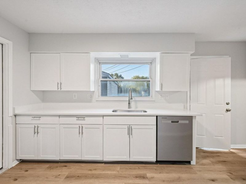 3955 E FULTON, Columbus, OH 43227 Photo 17