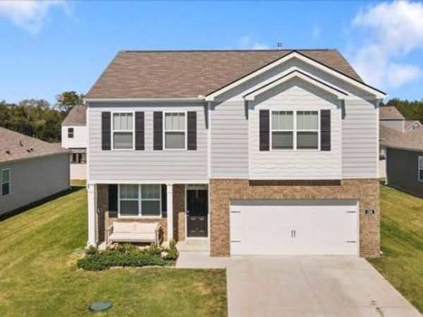 136 Saddle Horse Ln, Murfreesboro, TN 37129