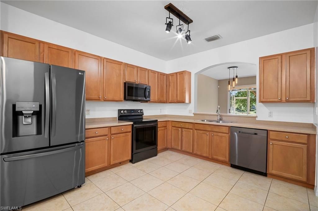 20000 Heatherstone Way, Unit 2, Estero, FL 33928 Photo