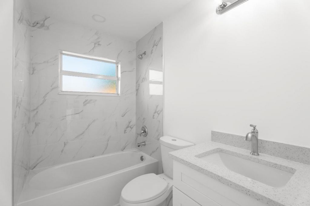 884 SW Thrift Avenue, Port Saint Lucie, FL 34953 Photo