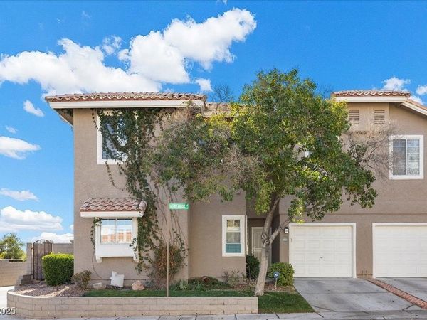 9263 Silver Arrow Court, Las Vegas, NV 89117