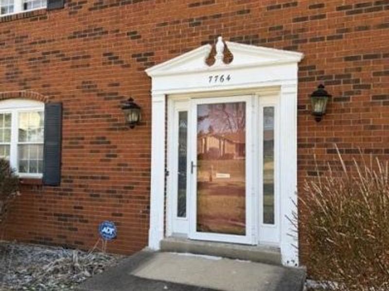 7764 Rolling Meadows Drive, West Chester, OH 45069 Photo 4