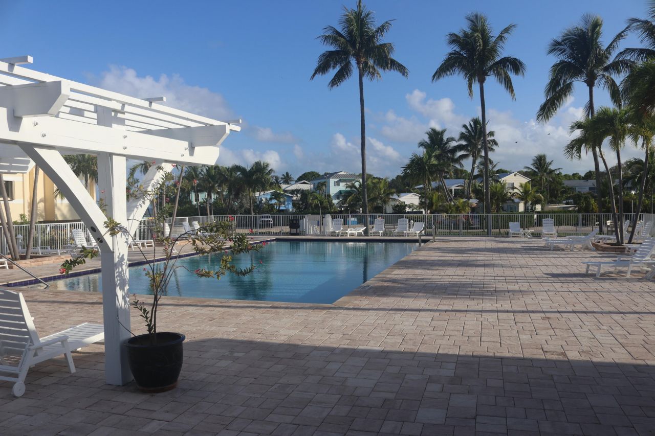 88540 Overseas Highway, Unit 605, Tavernier, FL 33070 Photo