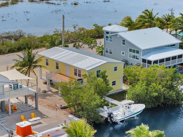 437 Pirates Road, Little Torch, FL 33042