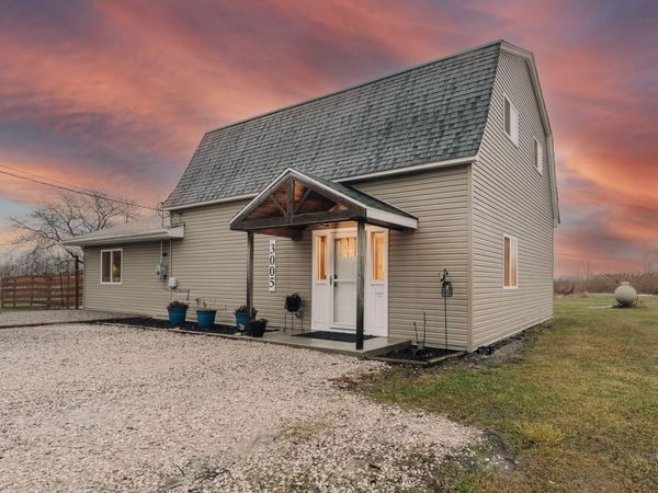 3005 Plank Road, Marine, MI 48039