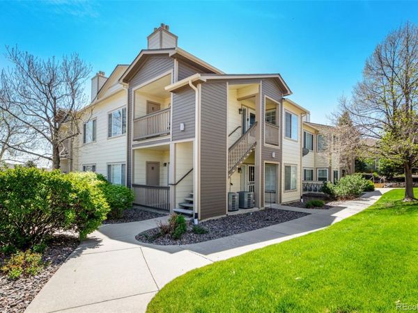 8705 W Berry Avenue, Unit 204, Littleton, CO 80123