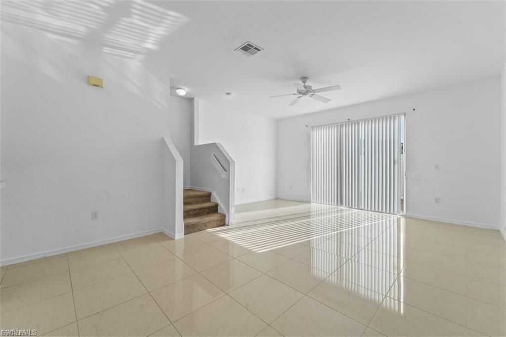 3637 Pine Oak Cir, Unit 105, Fort Myers, FL 33916 Photo