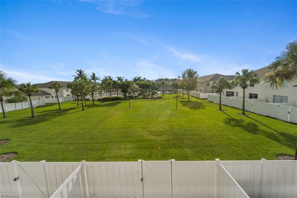 3637 Pine Oak Cir, Unit 105, Fort Myers, FL 33916 Photo