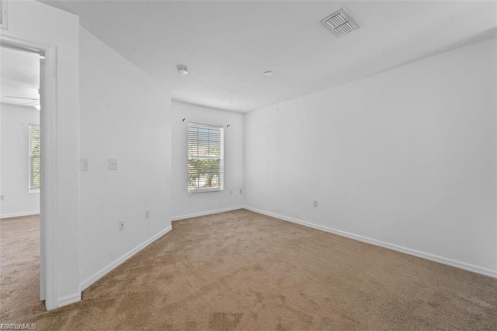 3637 Pine Oak Cir, Unit 105, Fort Myers, FL 33916 Photo