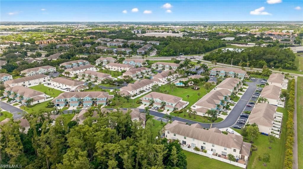 3637 Pine Oak Cir, Unit 105, Fort Myers, FL 33916 Photo