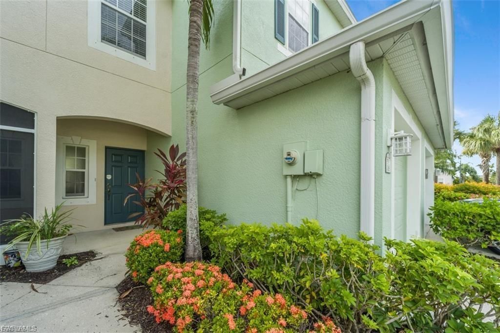 3637 Pine Oak Cir, Unit 105, Fort Myers, FL 33916 Photo