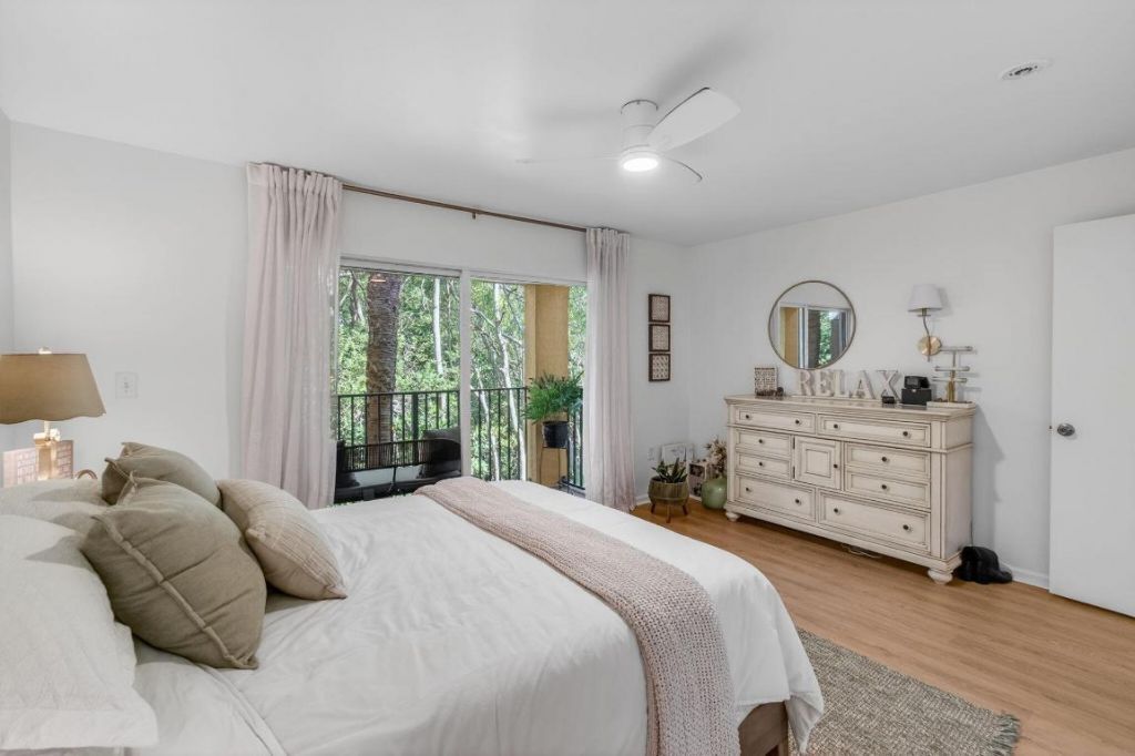 1100 Scotia Drive, Unit 104, Hypoluxo, FL 33462 Photo