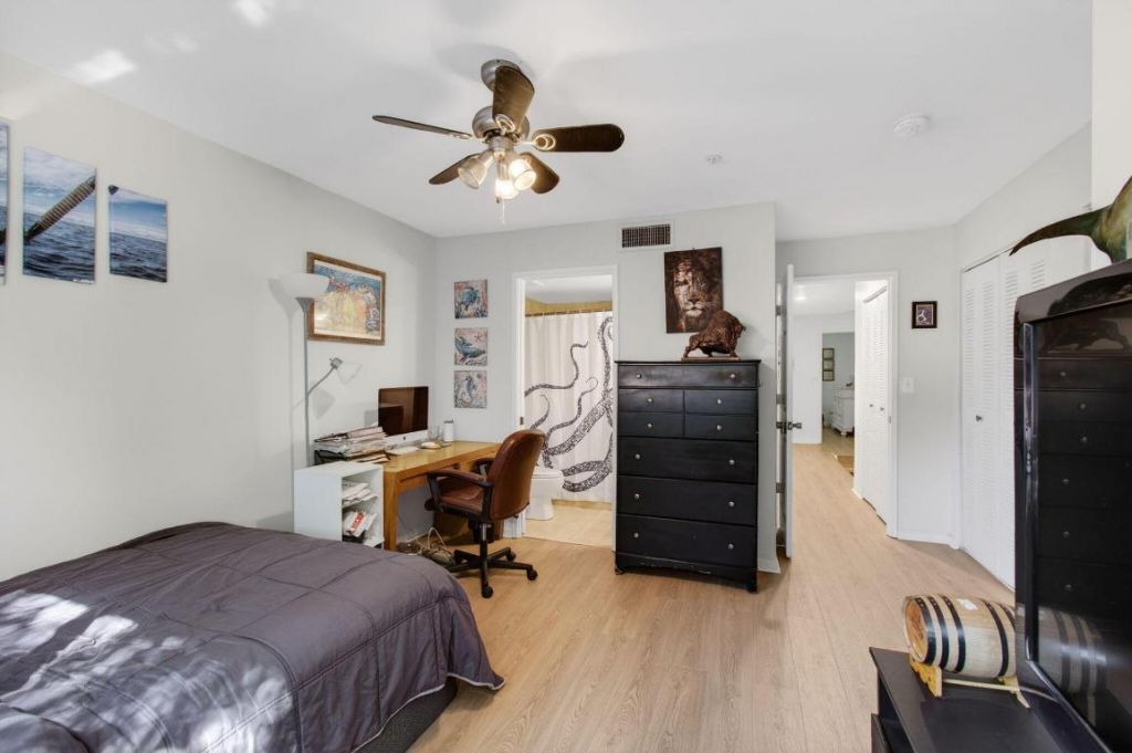 1100 Scotia Drive, Unit 104, Hypoluxo, FL 33462 Photo