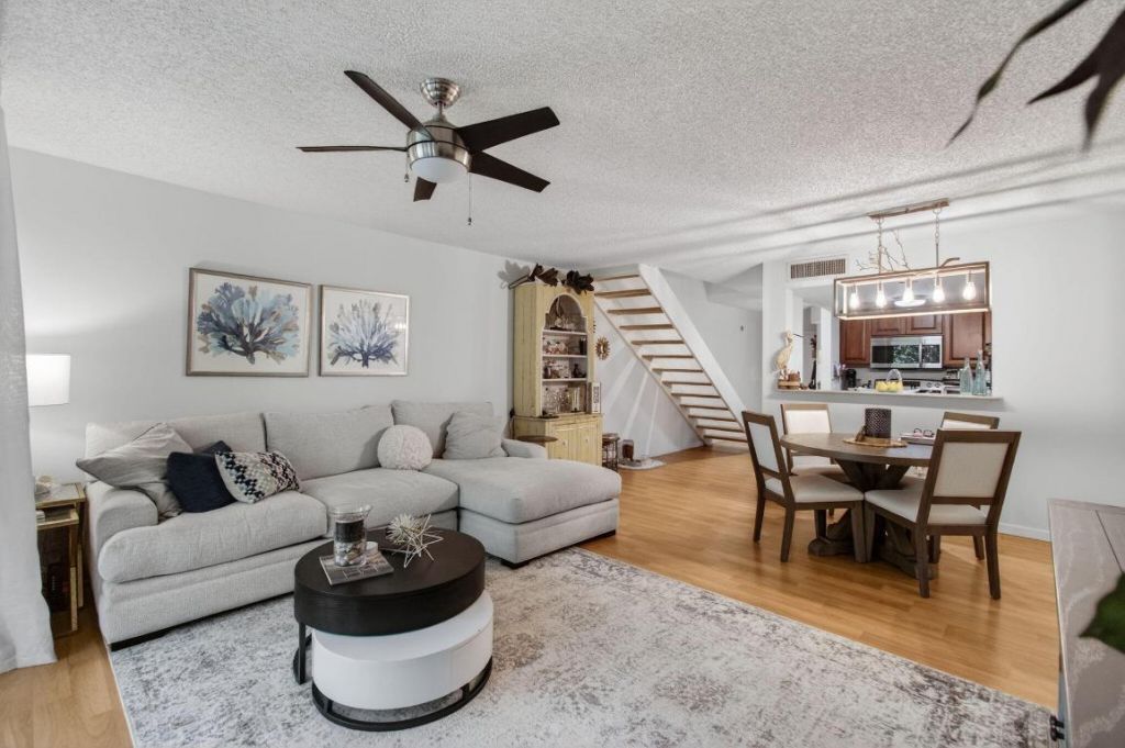 1100 Scotia Drive, Unit 104, Hypoluxo, FL 33462 Photo