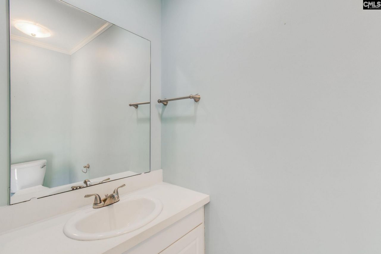 301 Harbor Heights Drive  Photo 13