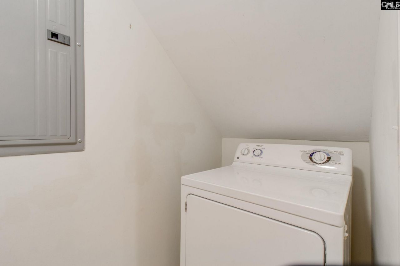 301 Harbor Heights Drive  Photo 15