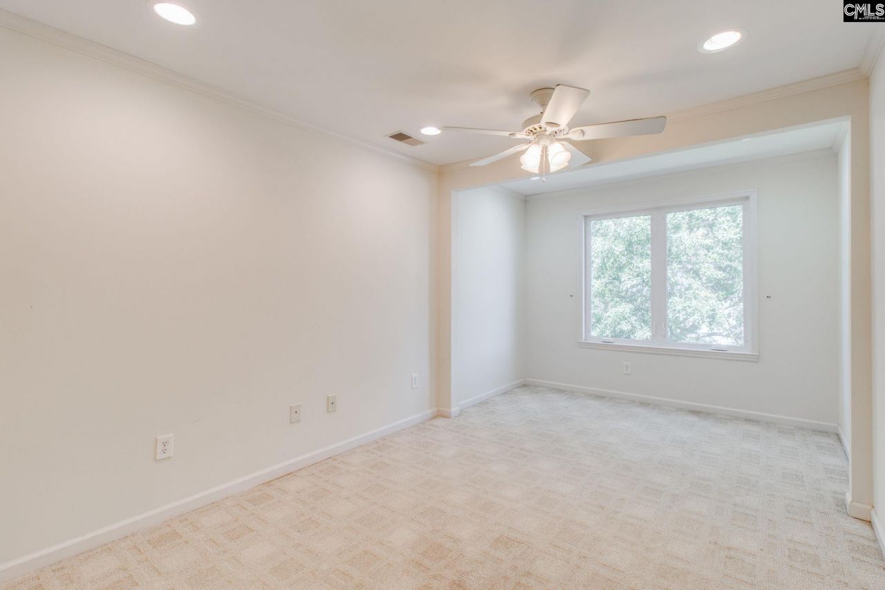 301 Harbor Heights Drive  Photo 24