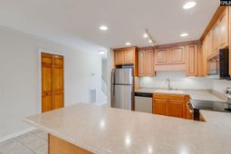 301 Harbor Heights Drive  photo 4