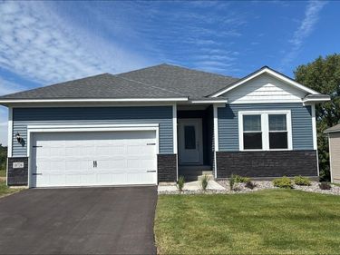 18726 Ivanhoe Street NW, Elk River, MN 55330