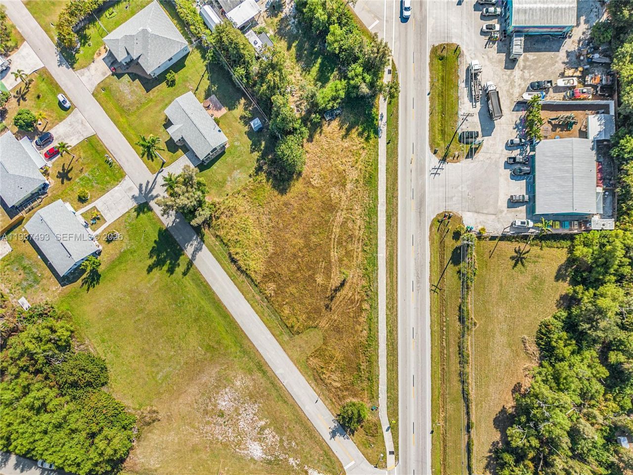 5585 Avenue D, Fort Myers, FL 33922 Photo